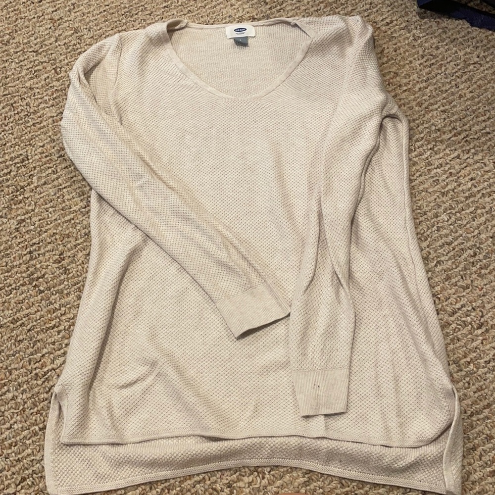 Cream colored Old Navy sweater size small